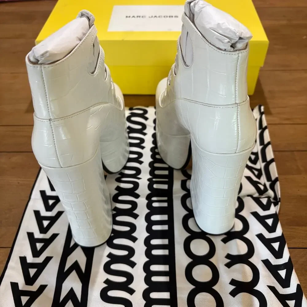 NIB Marc Jacobs The Kiki Platform Ankle Boots White Croc Print Leather US SZ 9W - Picture 8 of 10